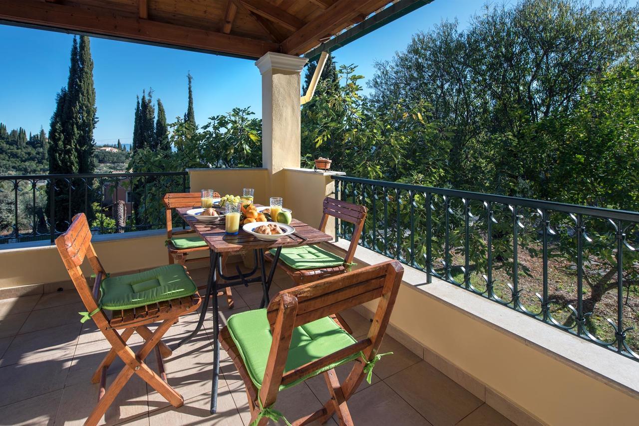 Гостевой дом Gogles House Agioi Deka  Экстерьер фото